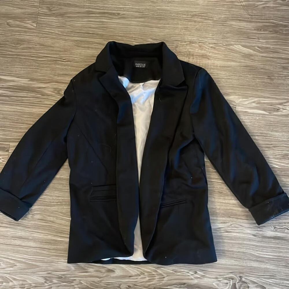 Black Open Front Blazer